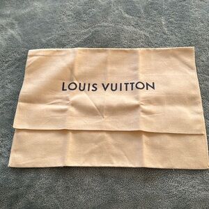 NEW Louis Vuitton dust bag !! 10.5” x 14.5”